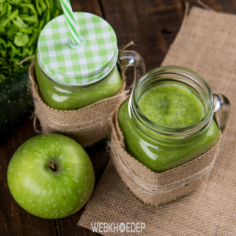 Cải thiện vòng bụng đang phình ra bằng nước ép táo mỗi buổi tối