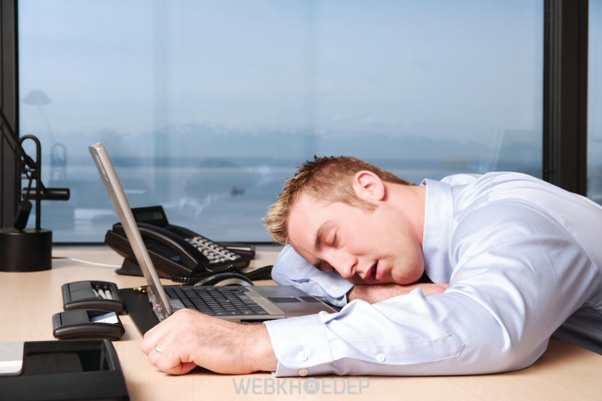 Chứng ngủ rũ gây ra các phiền toái trong cuộc sống