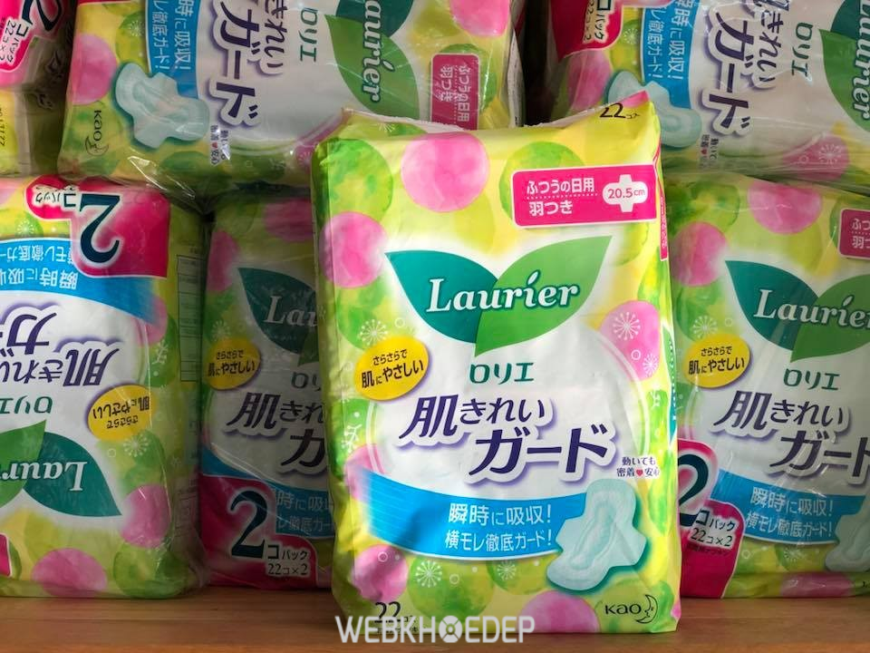 Băng vệ sinh Laurier của Nhật